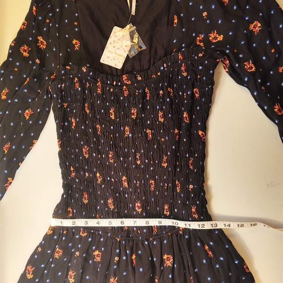 NWT FREE PEOPLE Black Floral Star Pattern Smocked Bodice Mini Dress Size XSmall - Picture 11 of 13